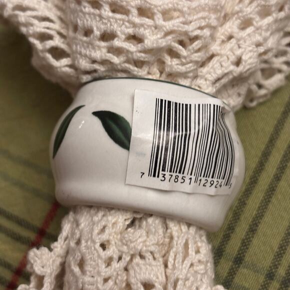 Vintage Porcelain Napkin Rings Set Cades Creek Collection Apple Discontinued - Picture 3 of 8